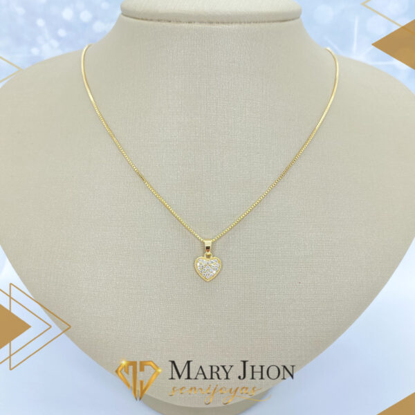 Cadena Corazón Zirconias
