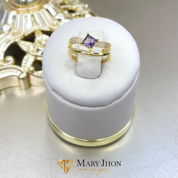 Anillo Duplo Zirconias  Morado