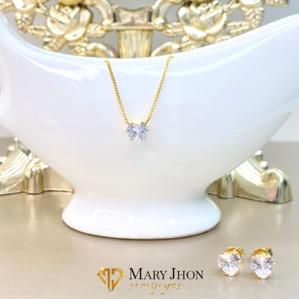 Conjunto Corazon Cristal