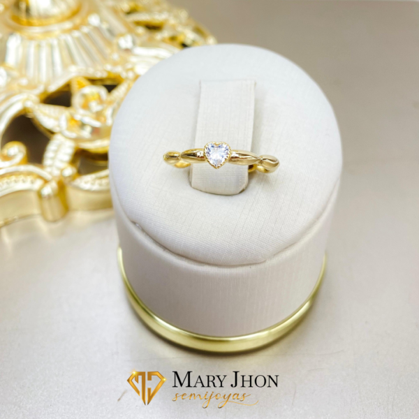 Anillo Corazón Zirconias