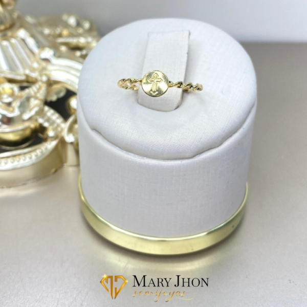Anillo Ondulado Cruz