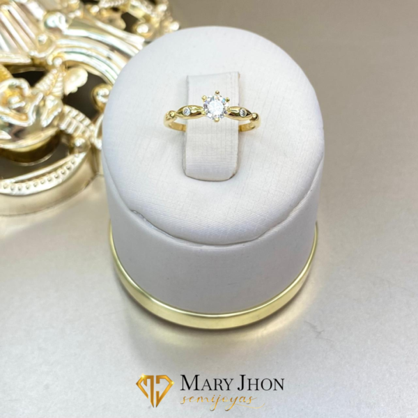 Anillo Solitario Cristal