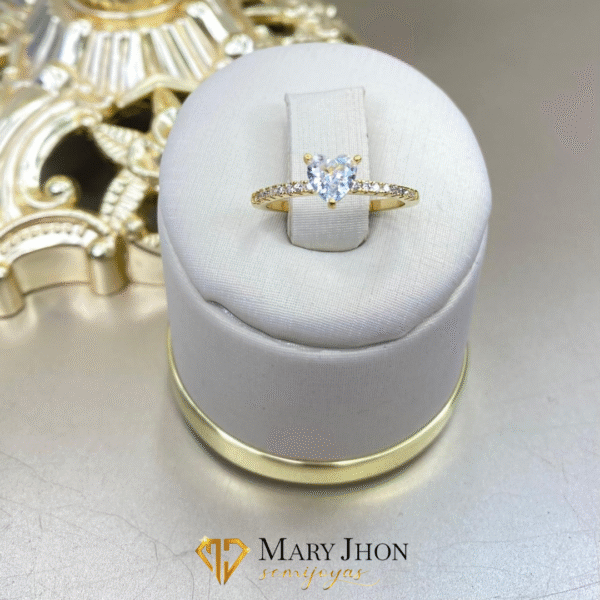Anillo Corazón Cristal